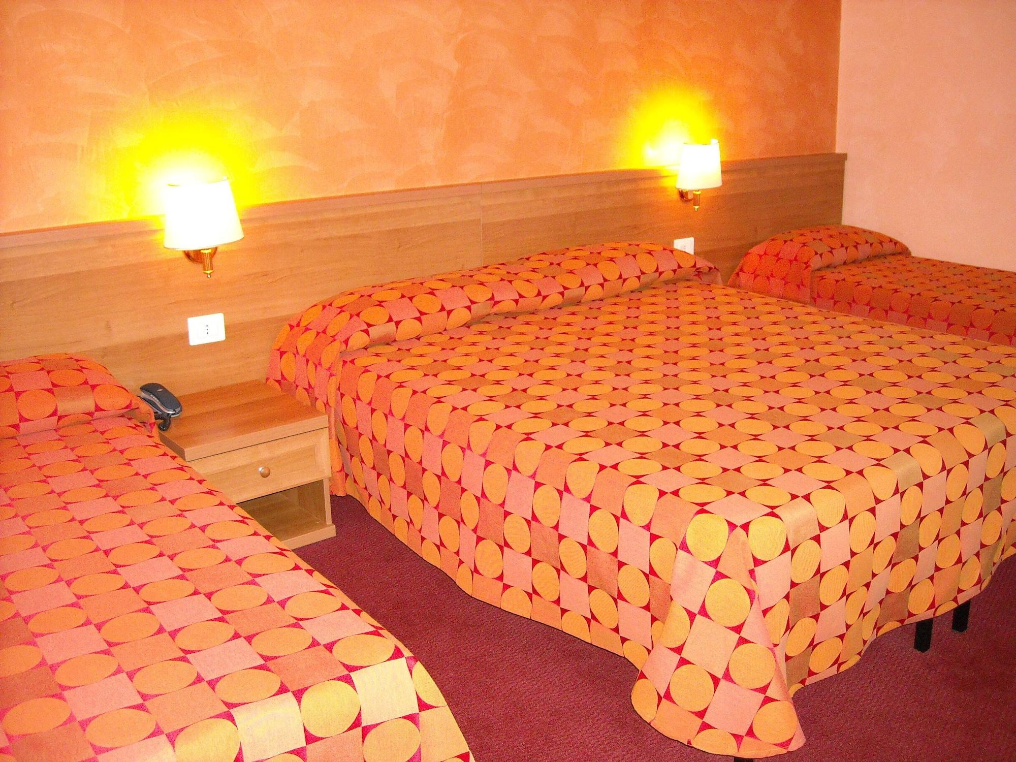 로마 모르페우스 룸스 B&B 외부 사진